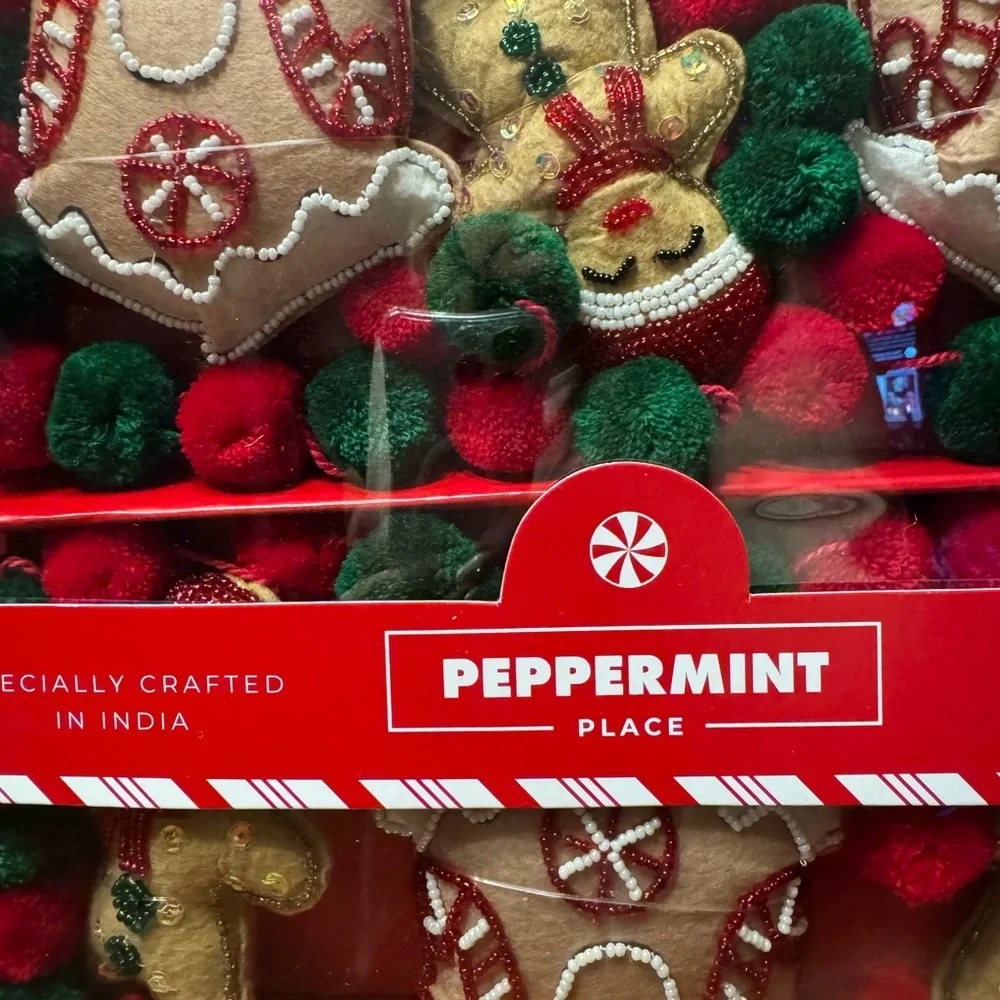Gingerbread House Garland